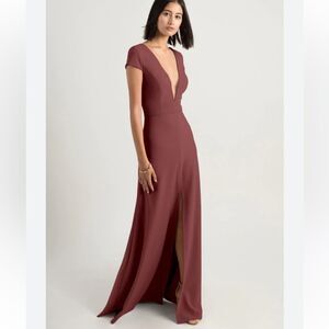 Jenny Yoo Women’s Bridesmaid long Dress Cara in cinnamon rose size 0. Read!
